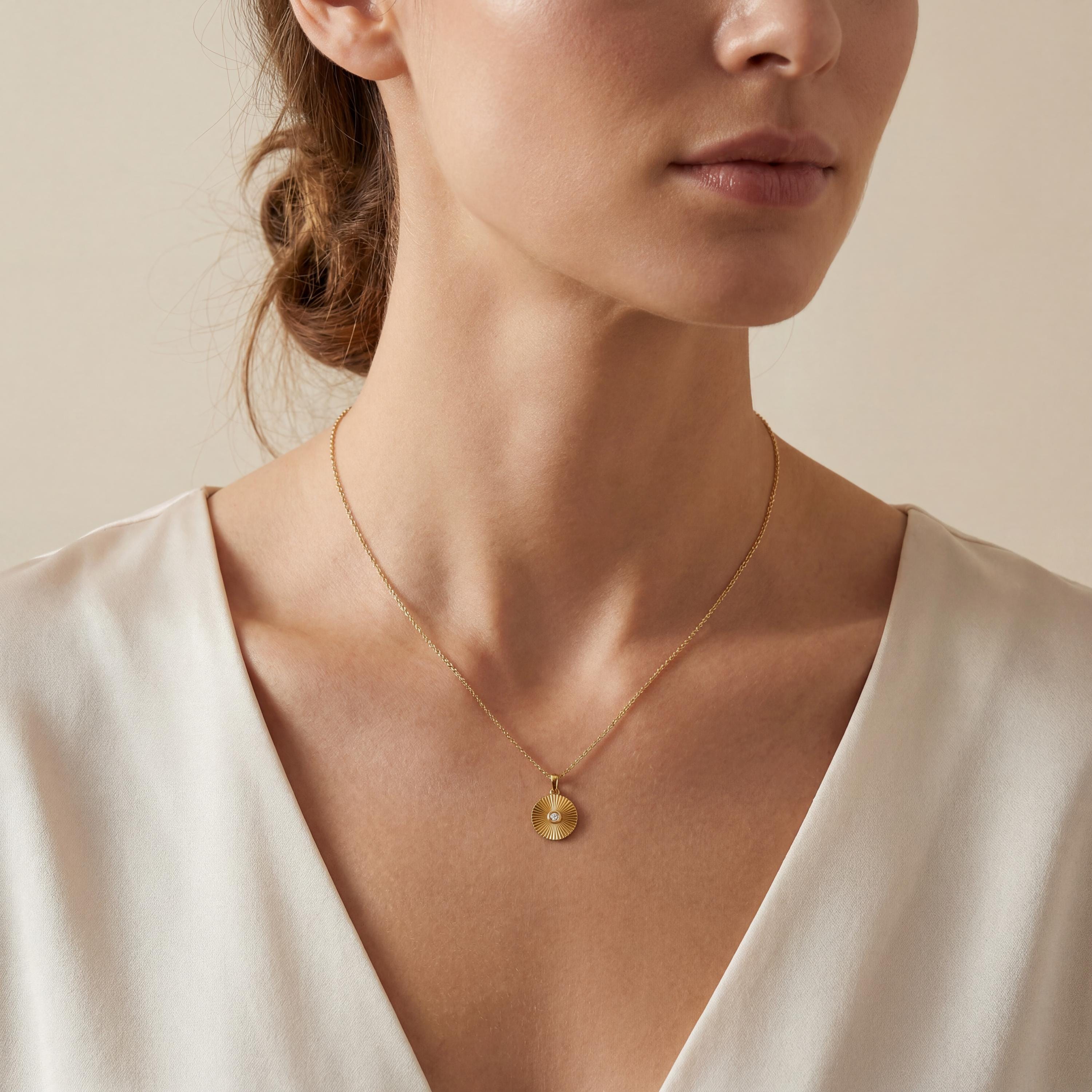 Diamond Fluted Circle Dainty Sun Burst 14K Solid Gold Pendant Necklace