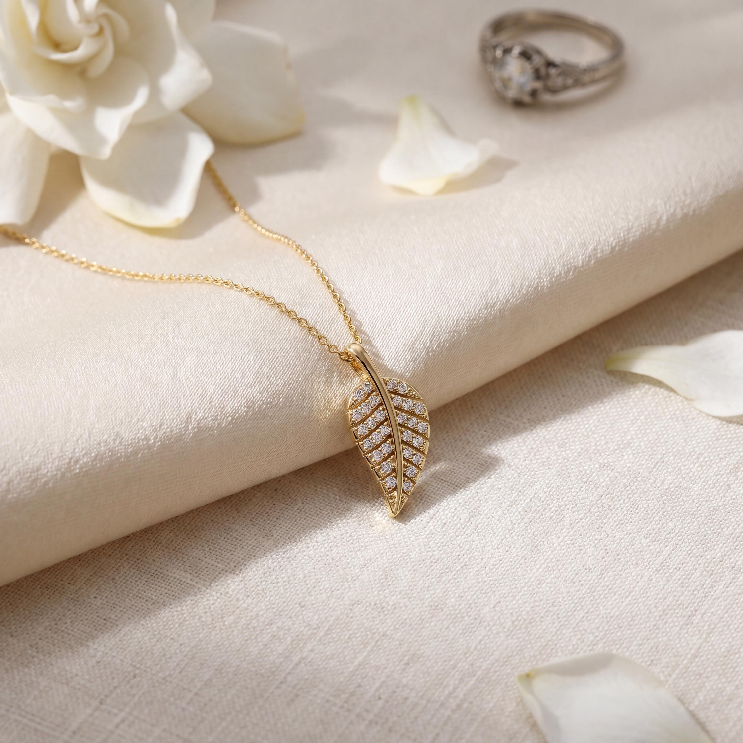 Round Diamond Dainty Leaf 14K Solid Gold Pendant Necklace