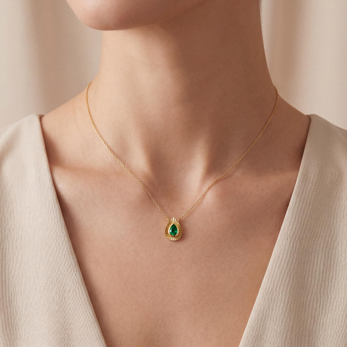 Pear Shape Emerald Fluted Dainty Bezel 14K Solid Gold Pendant Necklace