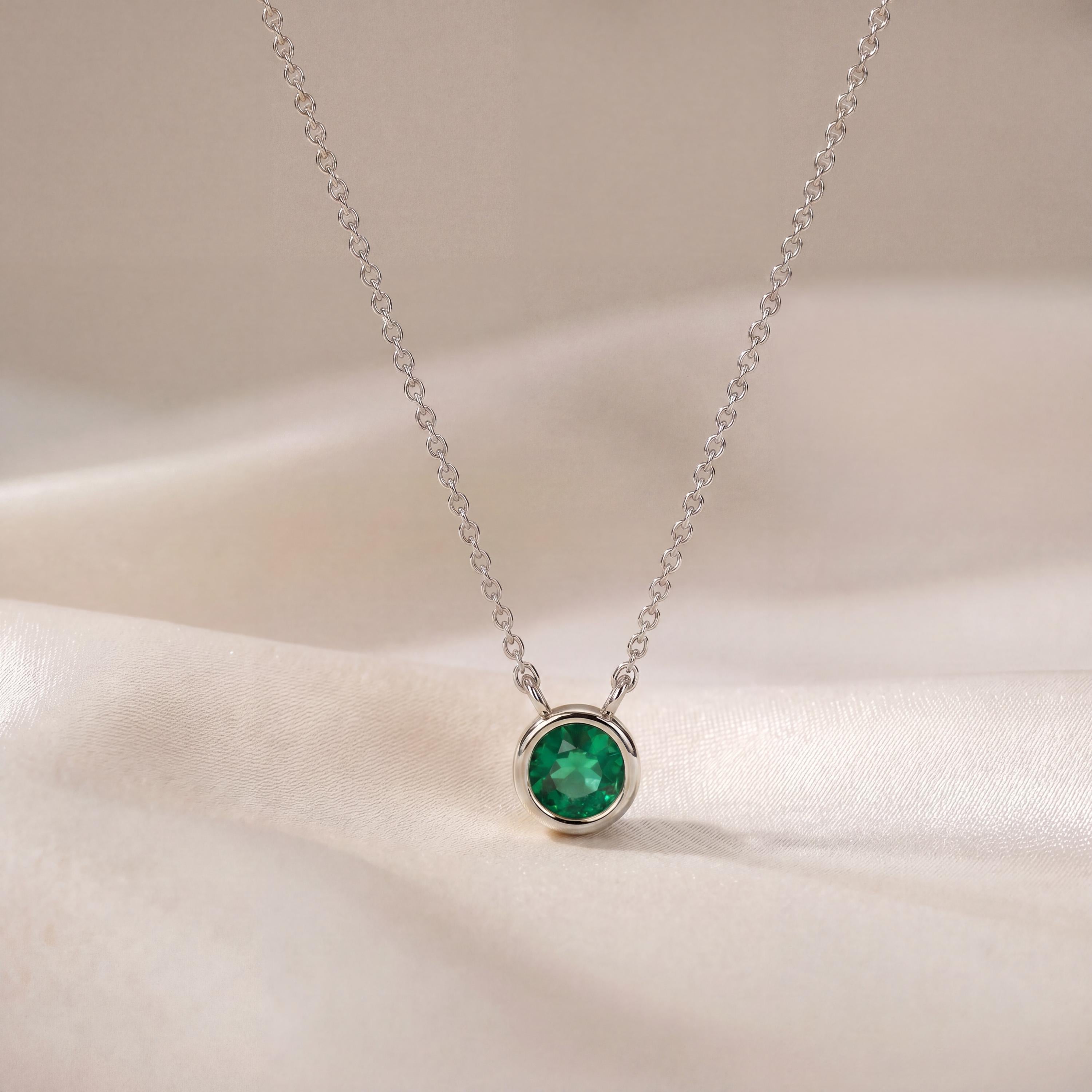 Round Emerald Bezel Set Solitaire 14K Solid Gold Pendant Necklace