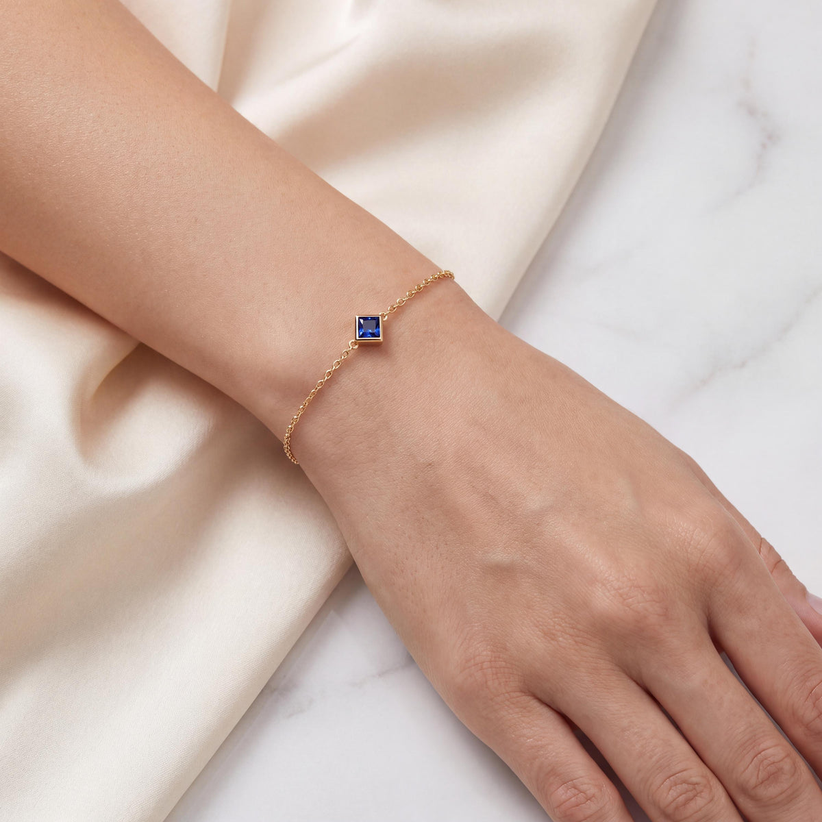 Princess Cut Sapphire Bezel Solitaire Chain Link Bracelet 14K Gold