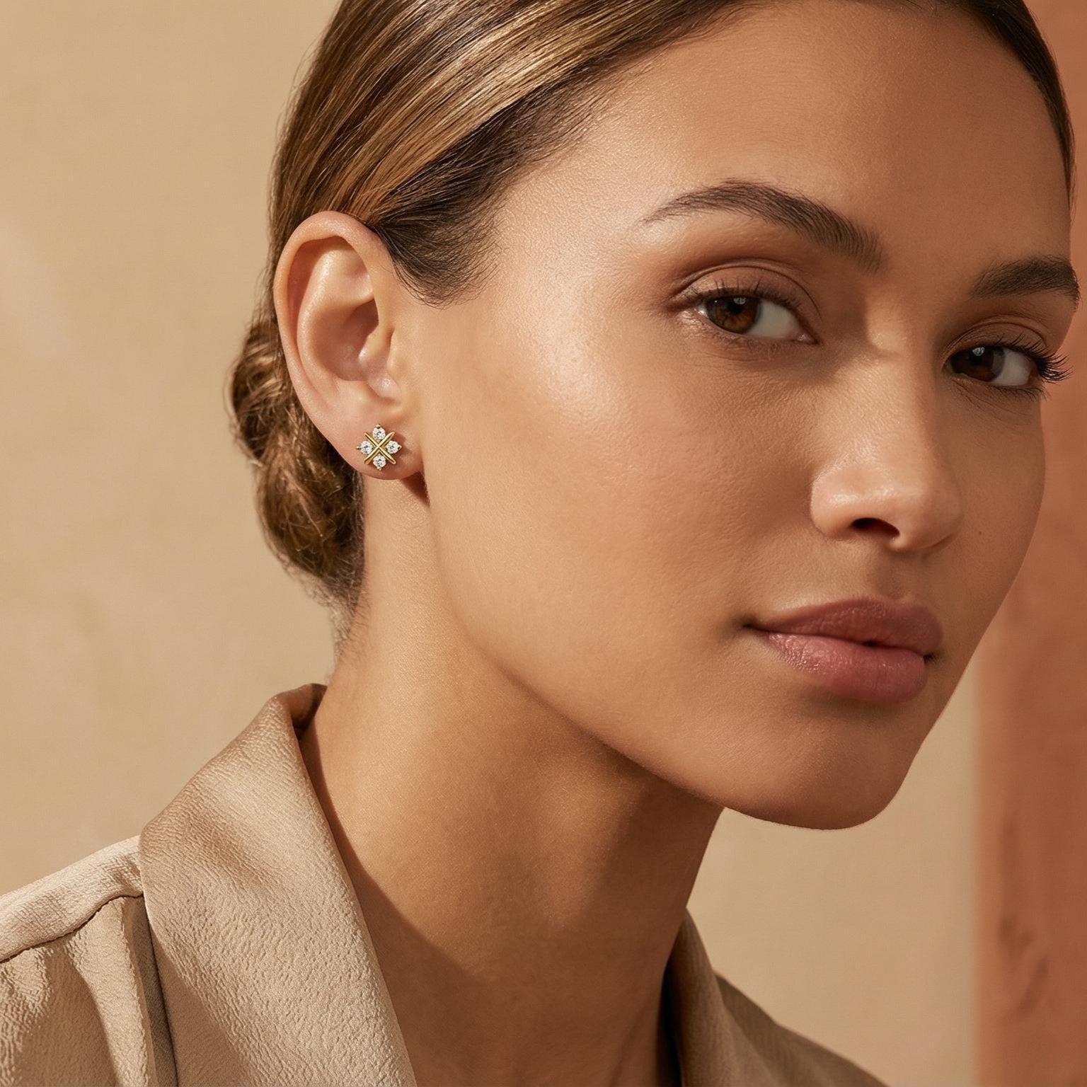 4 Stone Round Brilliant Cut Studs Floral X Design 14K Gold Prong Set Diamond Earrings