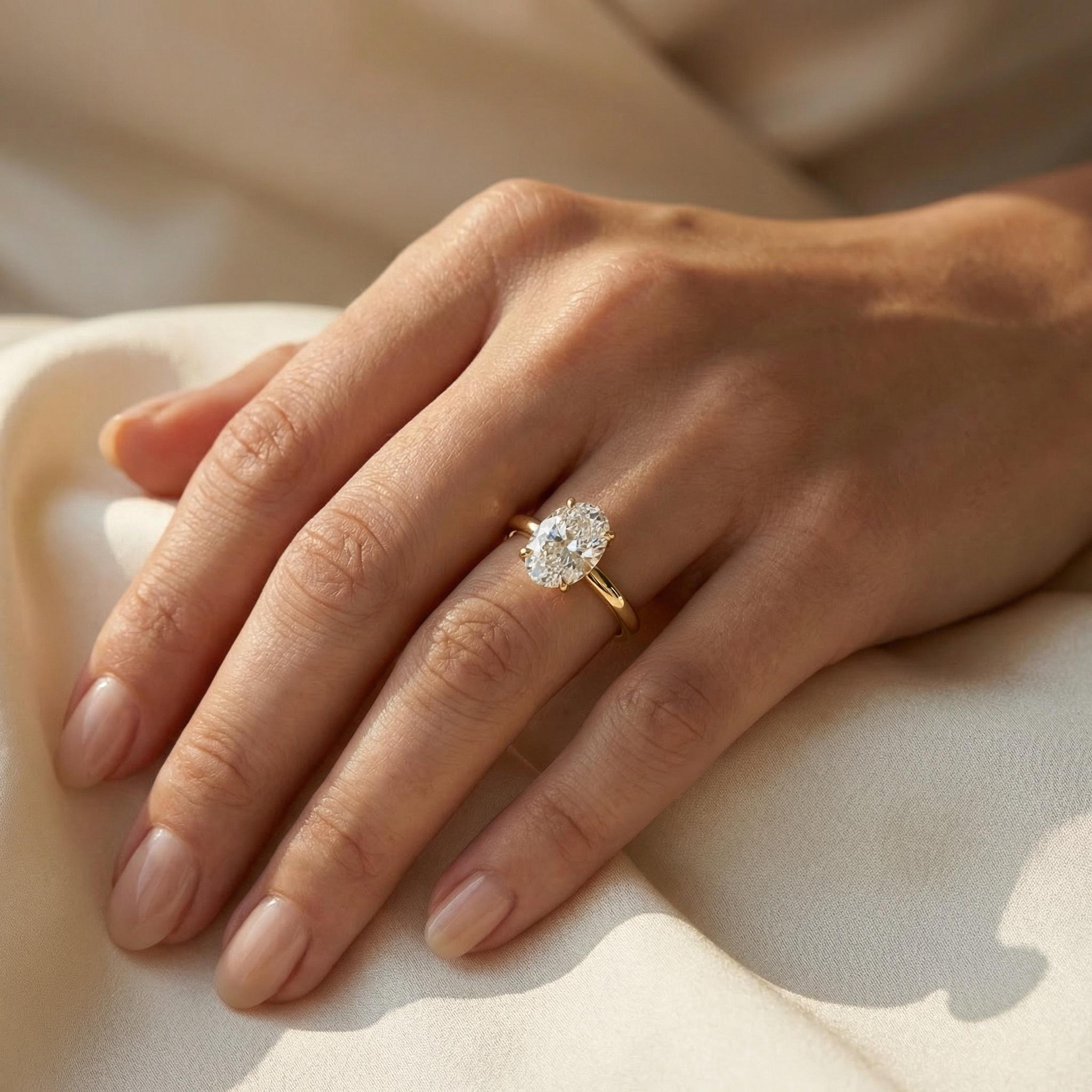 14kt Gold Prong Setting Oval Shape 1.00-3.00 Ct Solitaire Diamond Engagement Ring