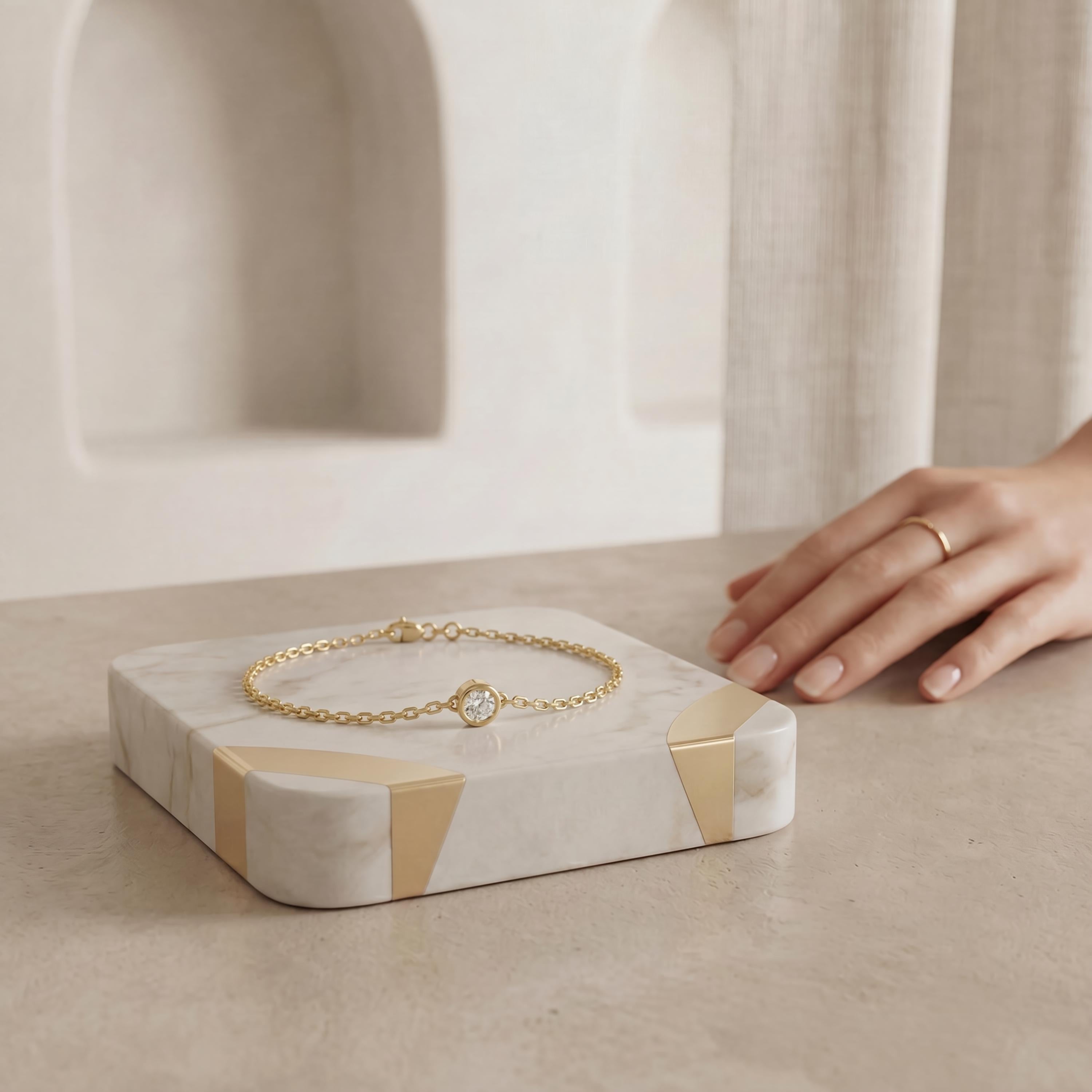 Round Brilliant Cut Diamond Bezel Solitaire Chain Link Bracelet 14K Gold