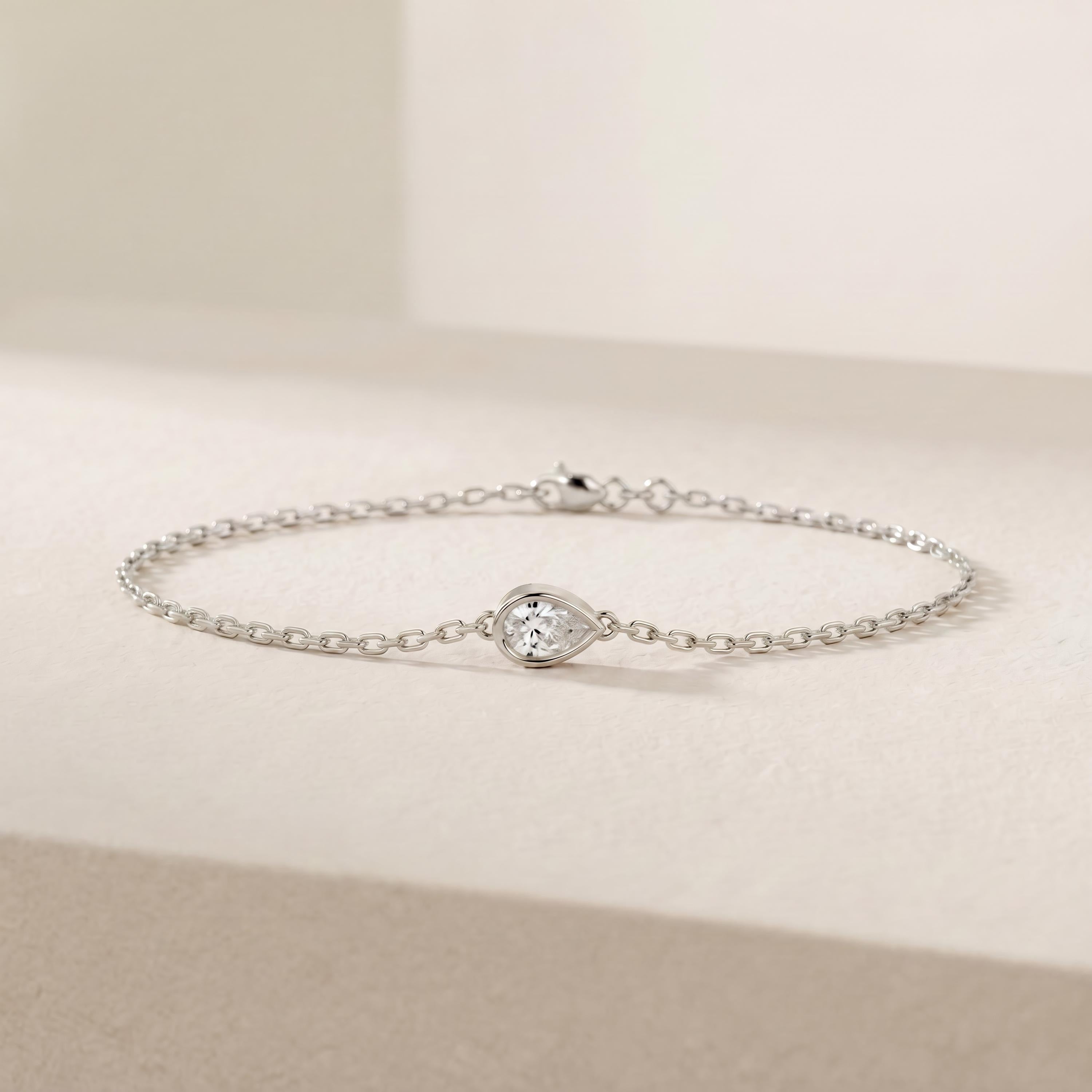 Pear Shape Diamond Bezel Solitaire Chain Link Bracelet 14K Gold