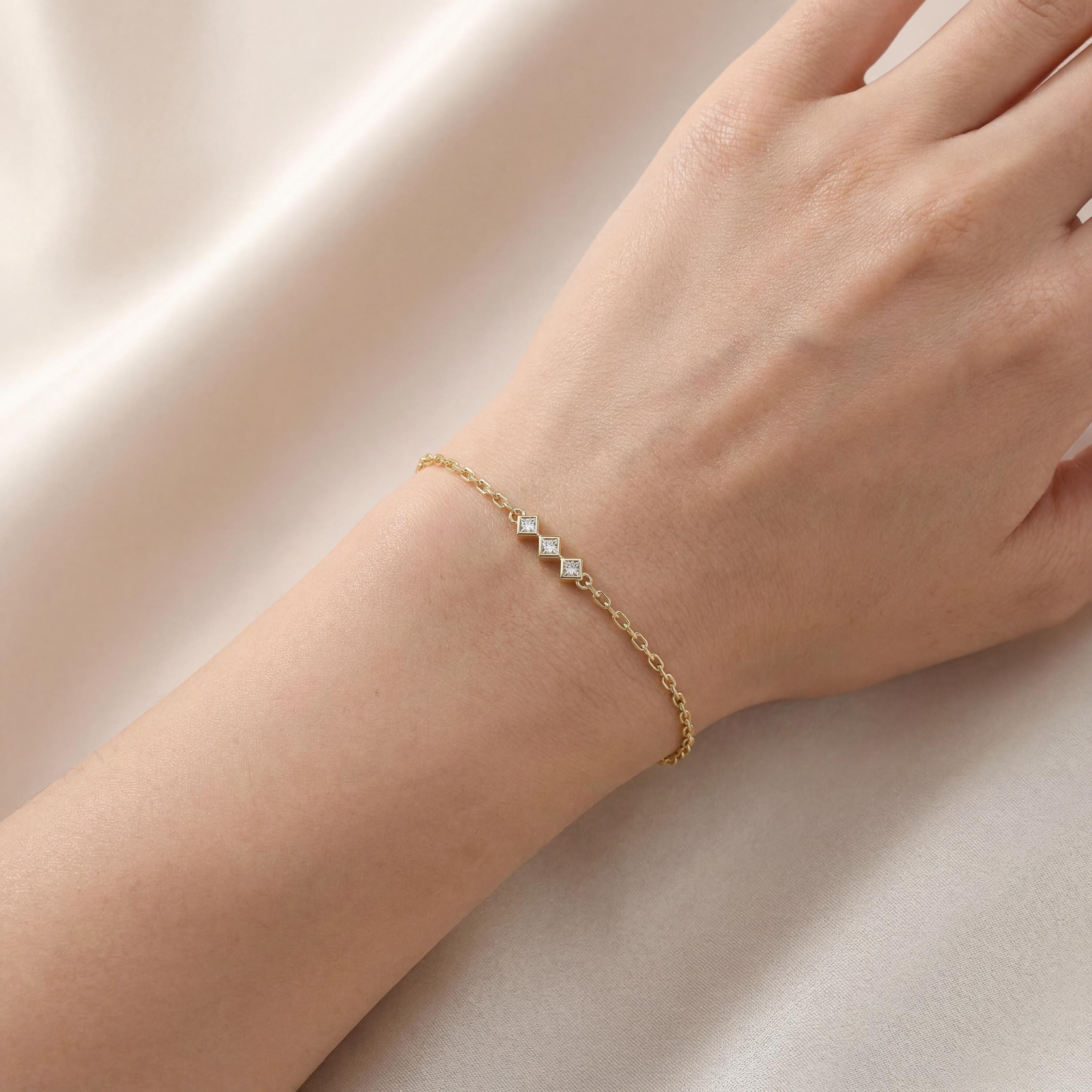 Princess Cut Diamond 3 Stone Bezel Set 14K Solid Gold Chain Link Bracelet