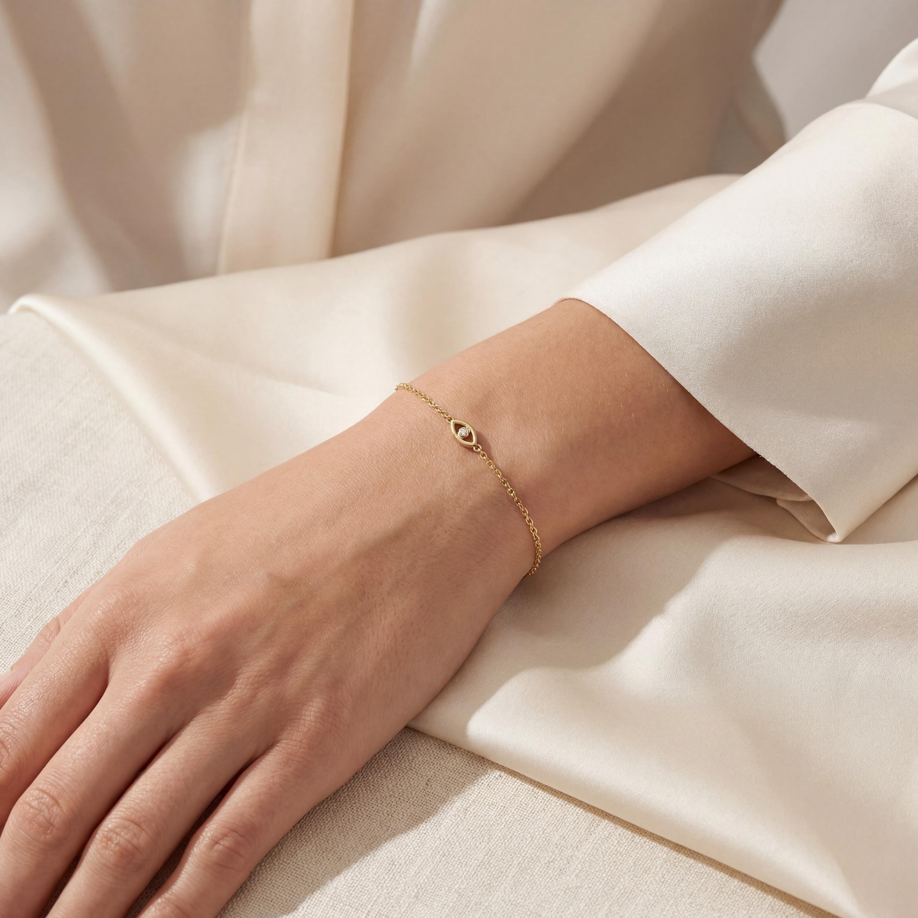Diamond Eye Bezel Set 14K Solid Gold Chain Link Bracelet