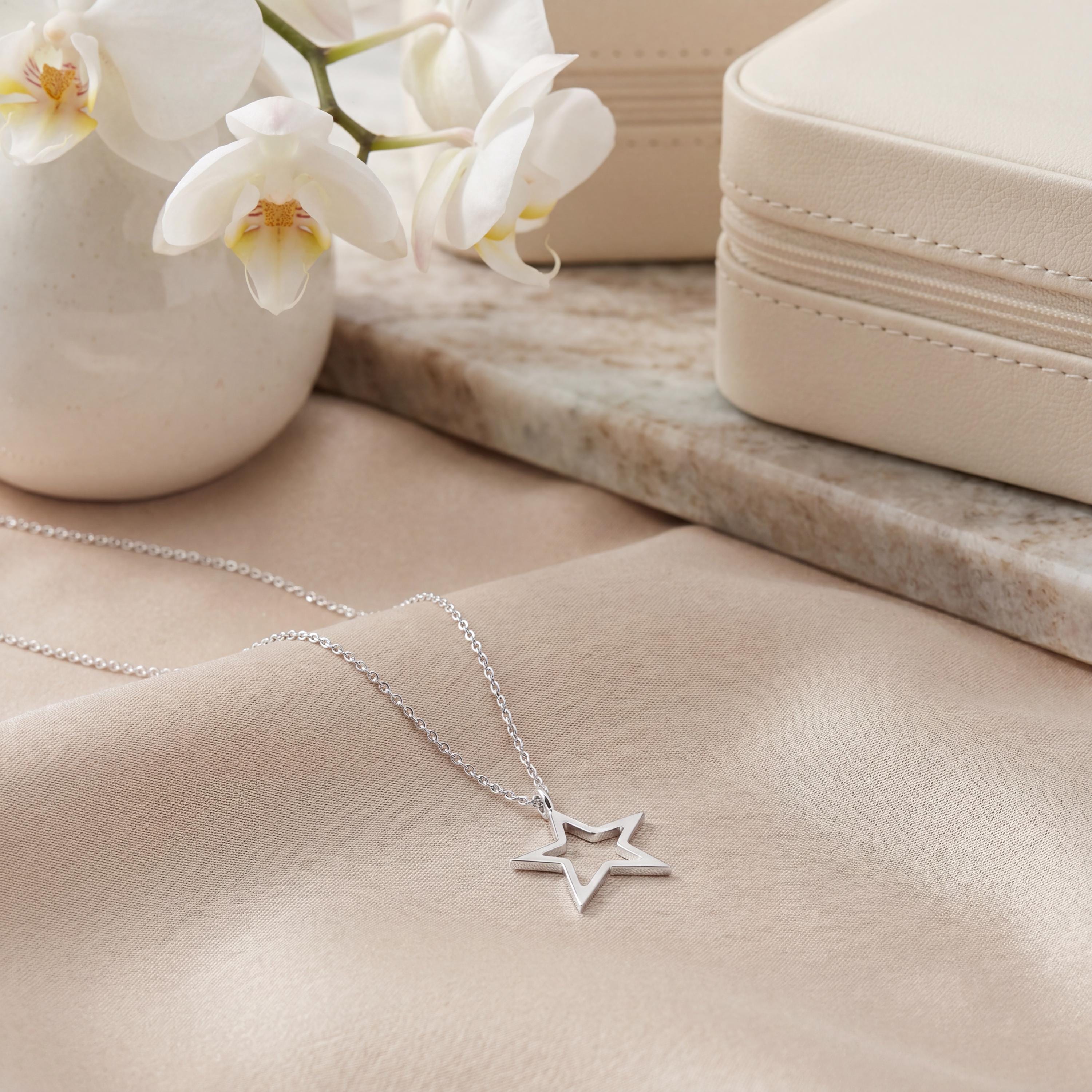 Open Star Dainty 14K Solid Gold Pendant Necklace