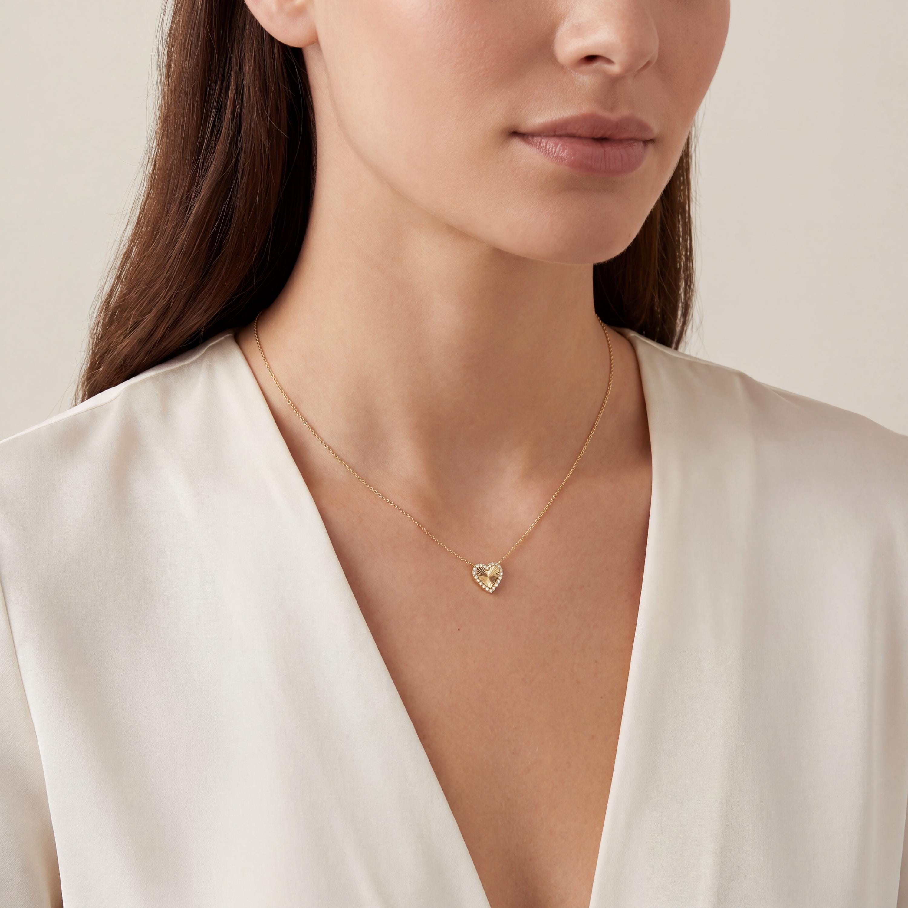 Diamond Fluted Dainty Sunburst Heart 14K Solid Gold Pendant Necklace