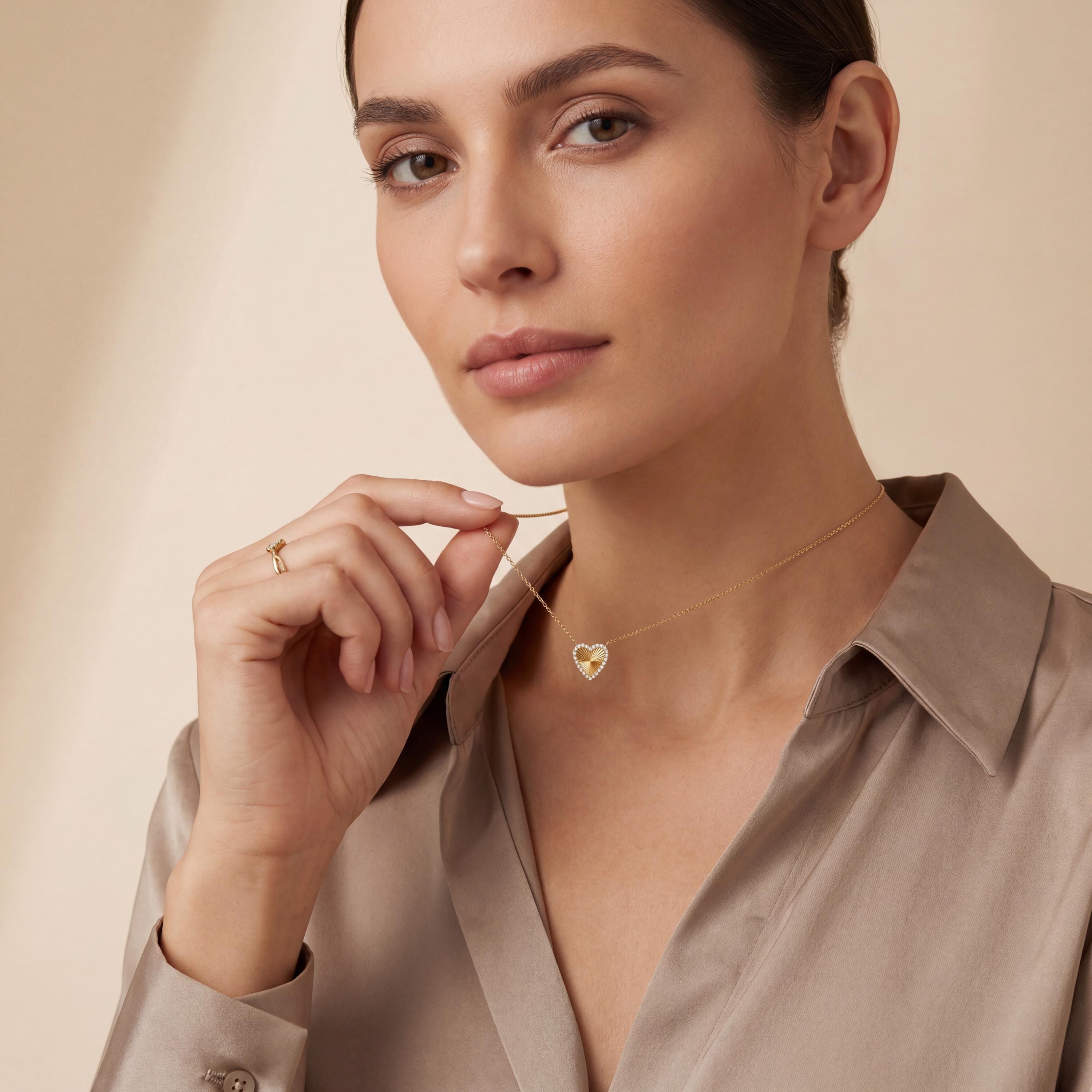 Diamond Fluted Dainty Sunburst Heart 14K Solid Gold Pendant Necklace