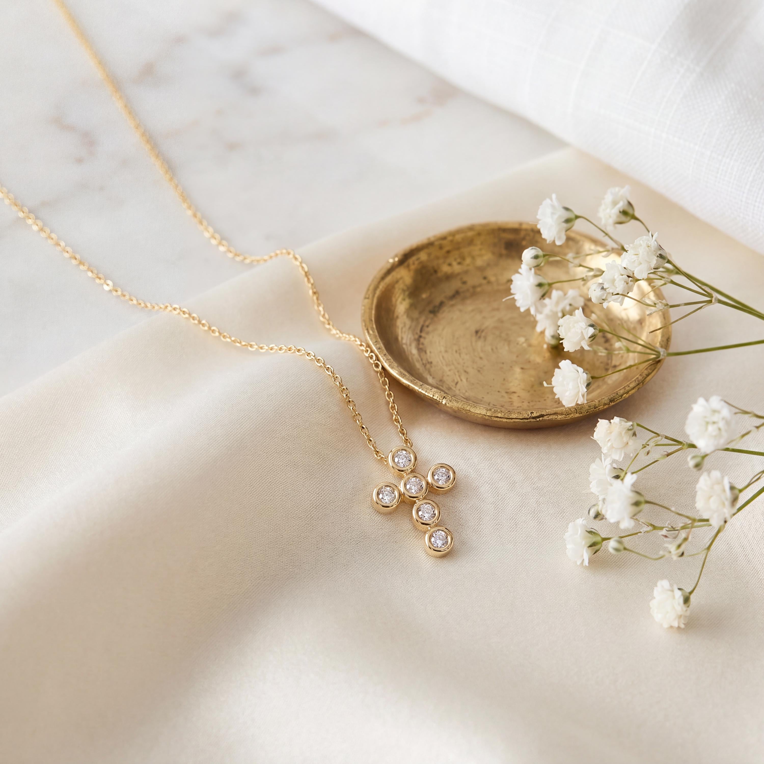 Round Diamond Dainty Bezel Set Cross 14K Solid Gold Pendant Necklace