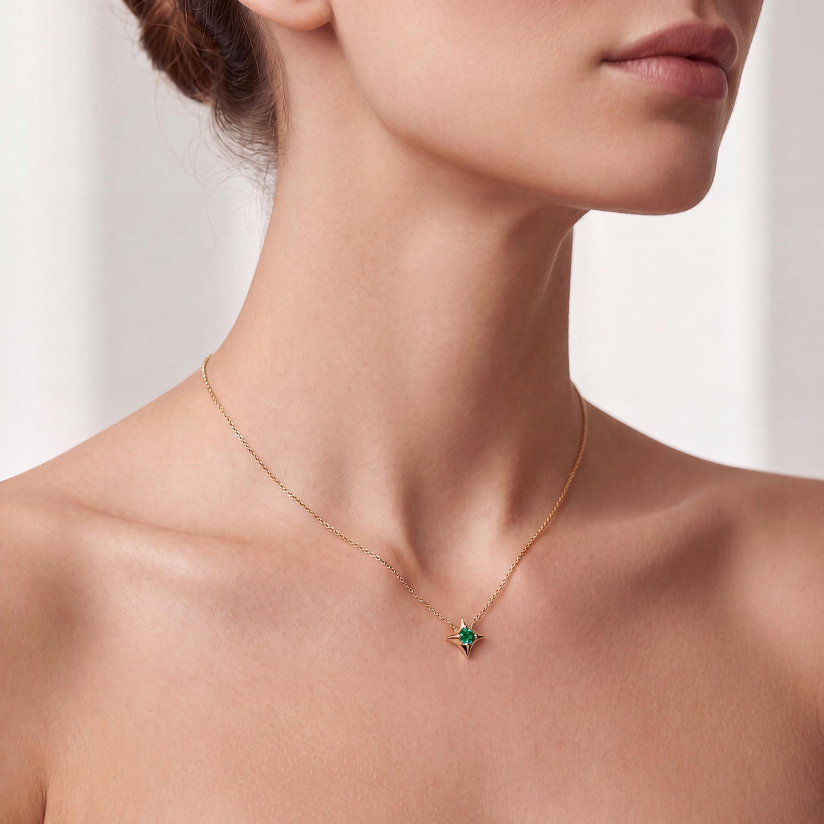 Round Solitaire Emerald Four Point Dainty Star 14K Solid Gold Pendant Necklace