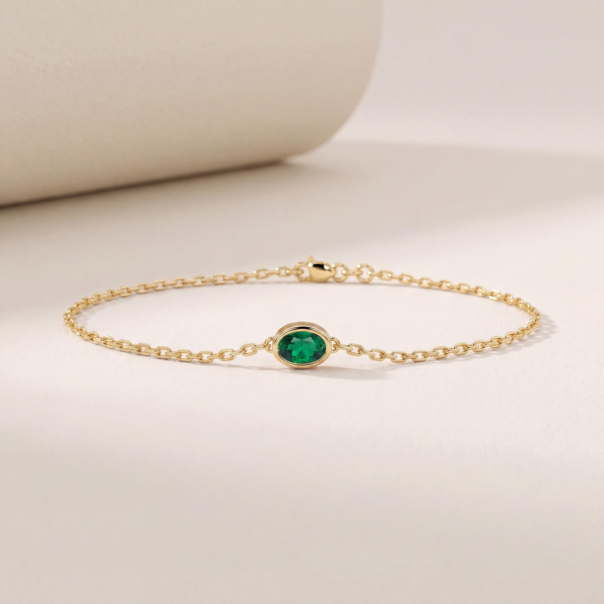 Oval Emerald Bezel Solitaire Chain Link Bracelet 14K Gold