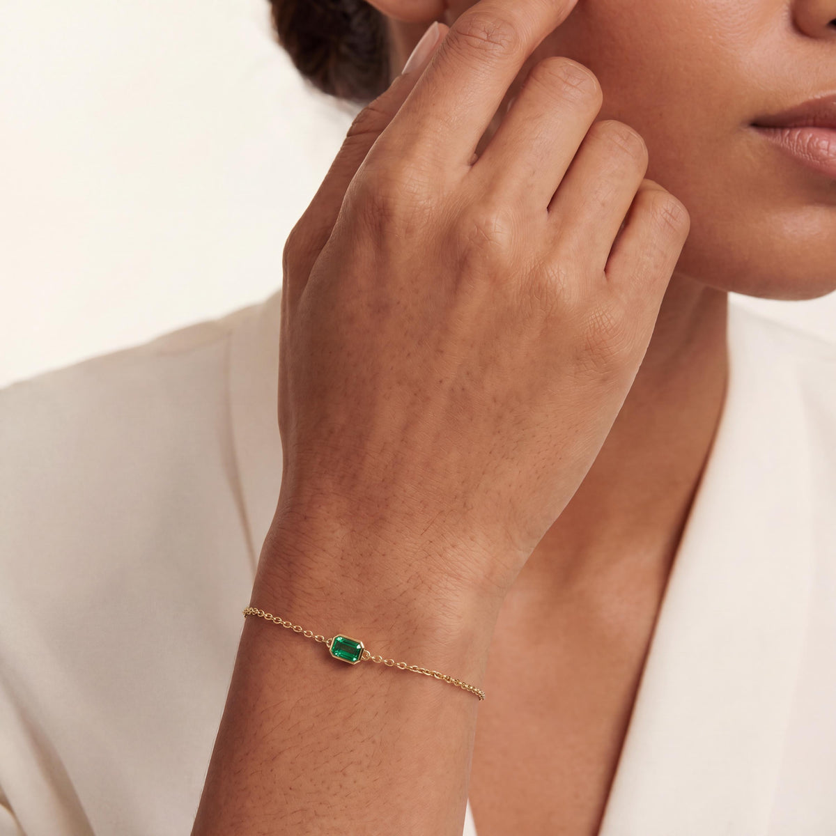 Emerald Cut Emerald Bezel Solitaire Chain Link Bracelet 14K Gold