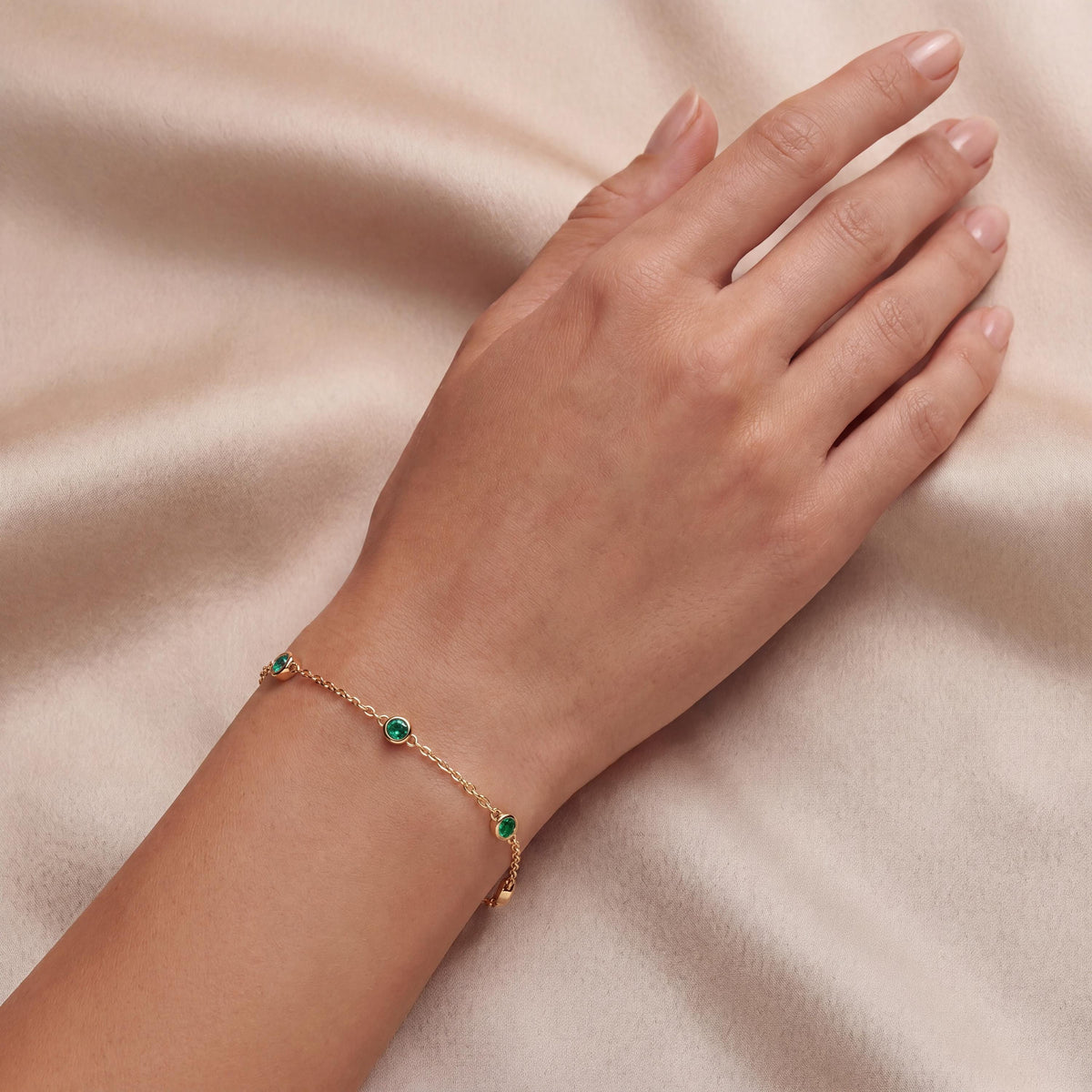 Round Emerald By The Yard Bezel Set 14K Solid Gold Chain Link Bracelet
