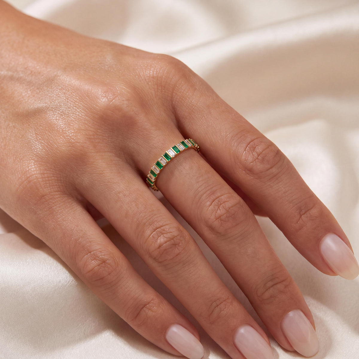 Baguette Cut Vertical Emerald & Diamond Full Eternity Wedding Band Ring 14K Solid Gold Bar Set