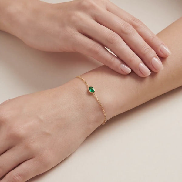 Oval Emerald Bezel Solitaire Chain Link Bracelet 14K Gold