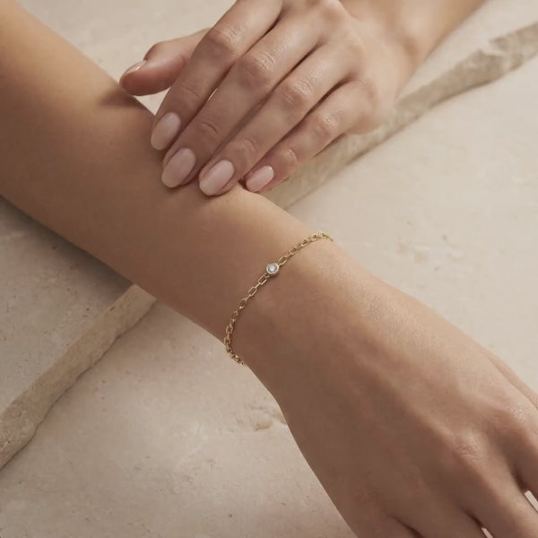 Round Brilliant Cut Solitaire Bezel Set Diamond 14K Solid Gold Paperclip Link Bracelet