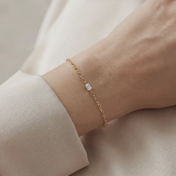 Emerald Cut Diamond Solitaire 14K Solid Gold Paperclip Link Bracelet