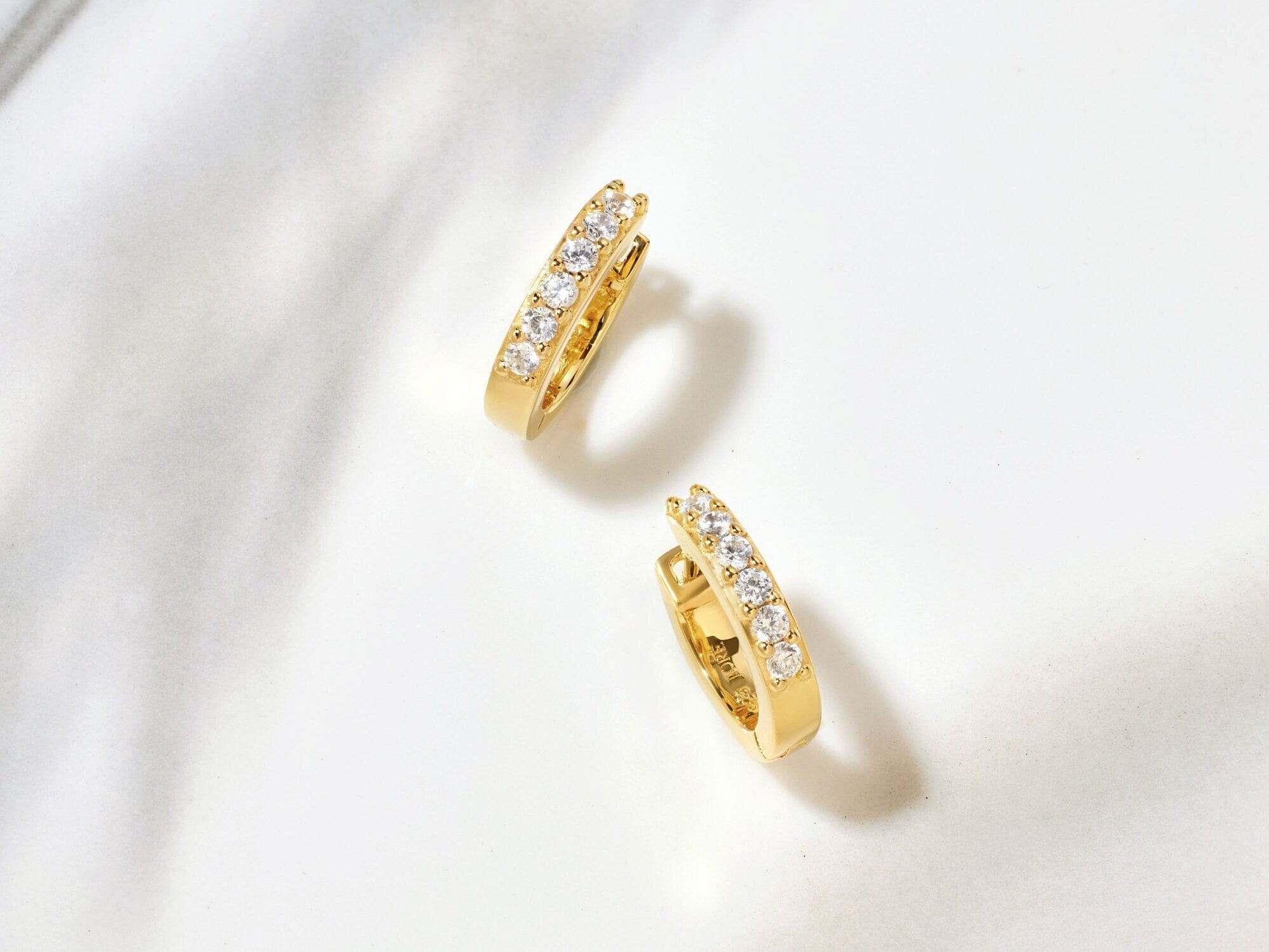 18K Gold Diamond Huggies: Elegant Everyday Earrings