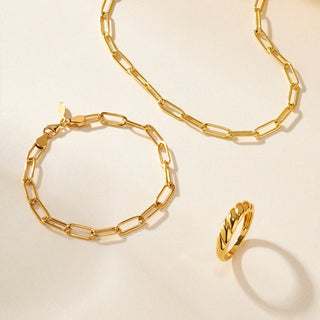 Paperclip Gold Chain Bracelet: Modern Gift
